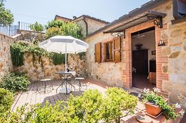 Agriturismo Amina, Winery & Hiking