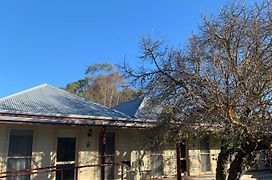 Dunkeld Village Accommodation - Formerly Dunkeld Studio Accommodation