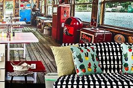 Sweet Home Apartment