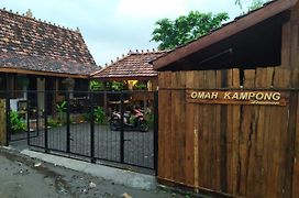 Omah Kampong
