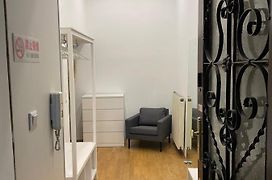 100m2 Apartment Nähe 1010 Wien