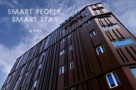 Zoom Smart Hotel Jemursari