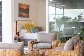 Hyde Park Lane Villas