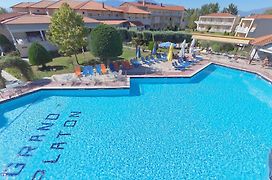 Grand Platon Hotel