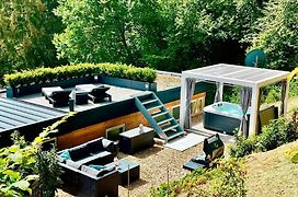 Bungalow im Schwarzwald auf wunderschönem Anwesen