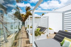 Tropical Attitude (Adults Only)