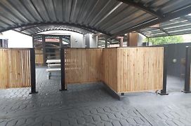 Nsuku Bed And Breakfast