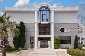 Danai Hotel