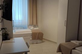 Ch-Hotel Luka Budget