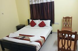 The Posh Residency, Ecr