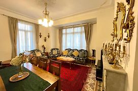 Appartement Dans Immeuble Haussmanien