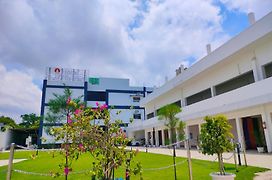 Hotel Buddha Park Near Sarnath, Varanasi