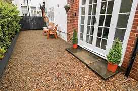 St John'S North Hotel Apartments