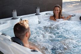 ROYAL VILLA - Adults Only - Pokoje z widokiem na Zalew Wiślany