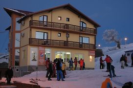 Vila Platoul Soarelui