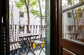 Blasco de Garay: acogedor apartamento en el corazón de Poble-sec