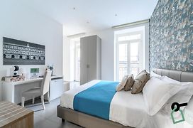 Hotiday Room Collection - Napoli Sant'Arcangelo