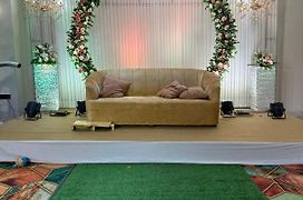 Peaks And Pines Resort