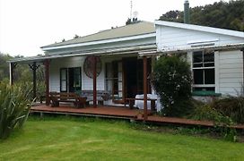 The Innlet, Country Apartments And Cottages