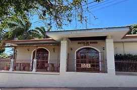 Hotel y Restaurante Mi Bohio