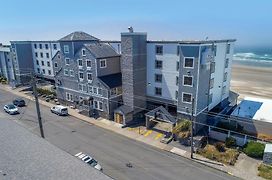 Elizabeth Oceanfront Suites, An Ascend Collection Hotel