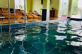 Green Hill Villa & Spa