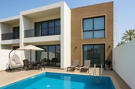 Luxury Villas With Beach Access By Vb Homes