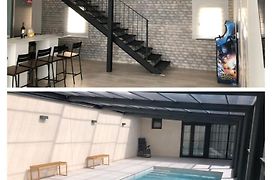 Alojamiento El Pez, Casa con piscina climatizada