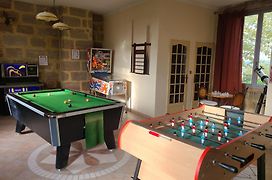 Les Dépendances du Château