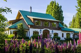 Kau Yatun Hotel Boutique