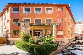Hotel Isabel De Segura