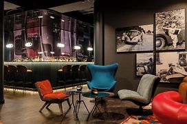 Motel One Frankfurt-Eastside