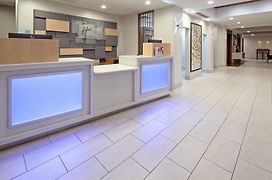 Holiday Inn Express & Suites Clovis Fresno Area By Ihg