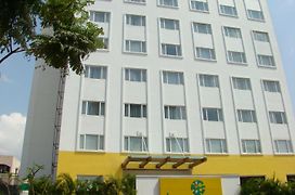 Lemon Tree Hotel Chennai