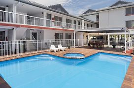 Sunshine Beach Resort