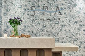 Renaissance Shoals Resort & Spa