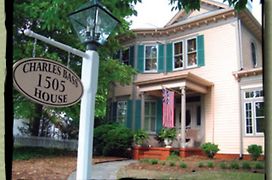 Charles Bass House Bed & Breakfast