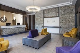 Imperia Hotel Et Suites Terrebonne