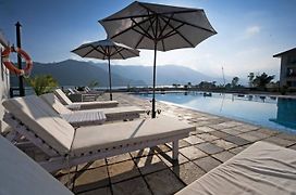 Waterfront Resort By Kgh Group