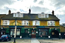 Fountain Hotel