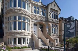 2 Crescent Gardens Guest House