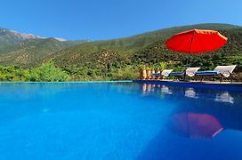 Kasbah Africa - High Atlas Dark Sky & Nature Lodge