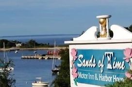 Sands Of Time Motor Inn & Harbor House
