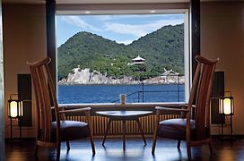 Migiwatei Ochi Kochi