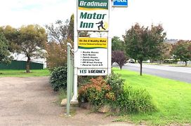 Bradman Motor Inn