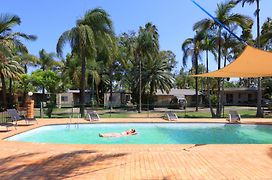 Glenwood Tourist Park & Motel