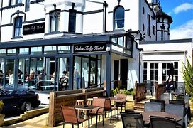 Dukes Folly Hotel