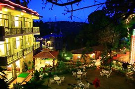 Kasauli Castle Resort