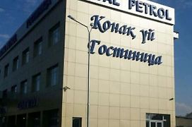 Royal Petrol Hotel