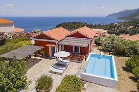 Mouzakis Villas